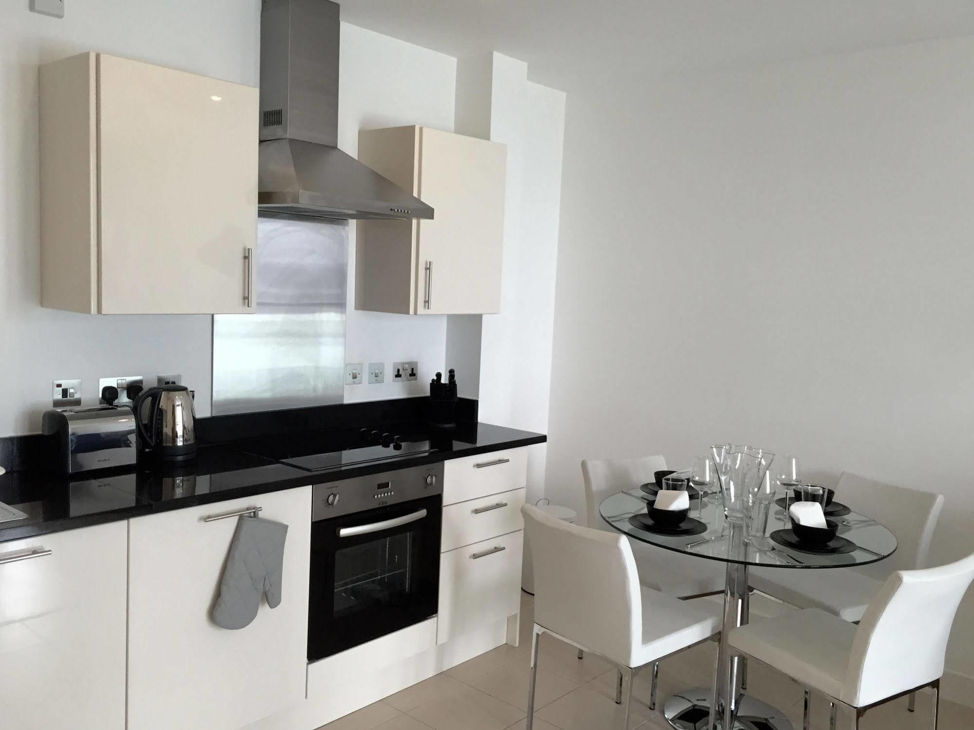 Olympic One Eighty Apartamento Ilford Exterior foto