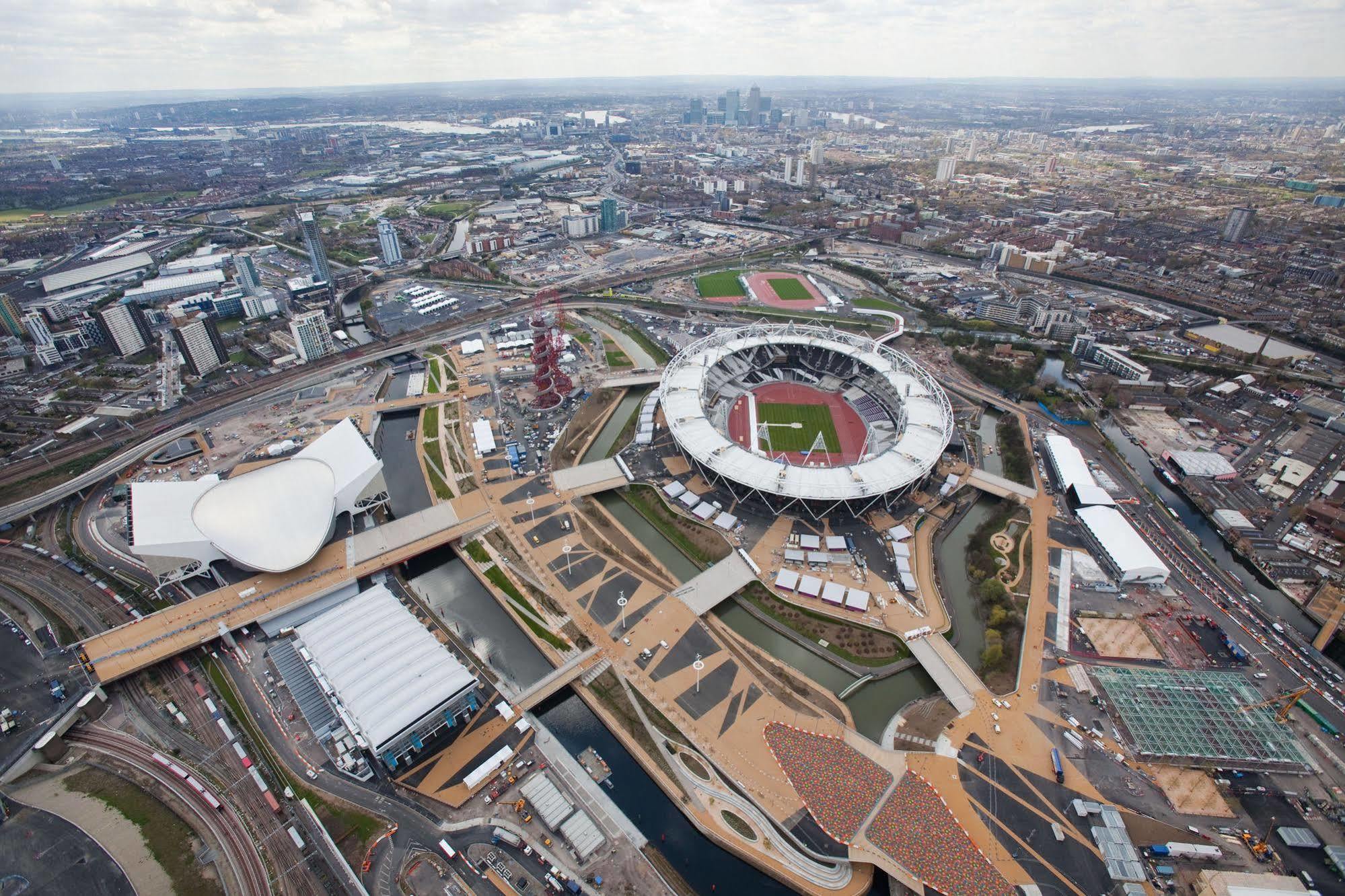 Olympic One Eighty Apartamento Ilford Exterior foto